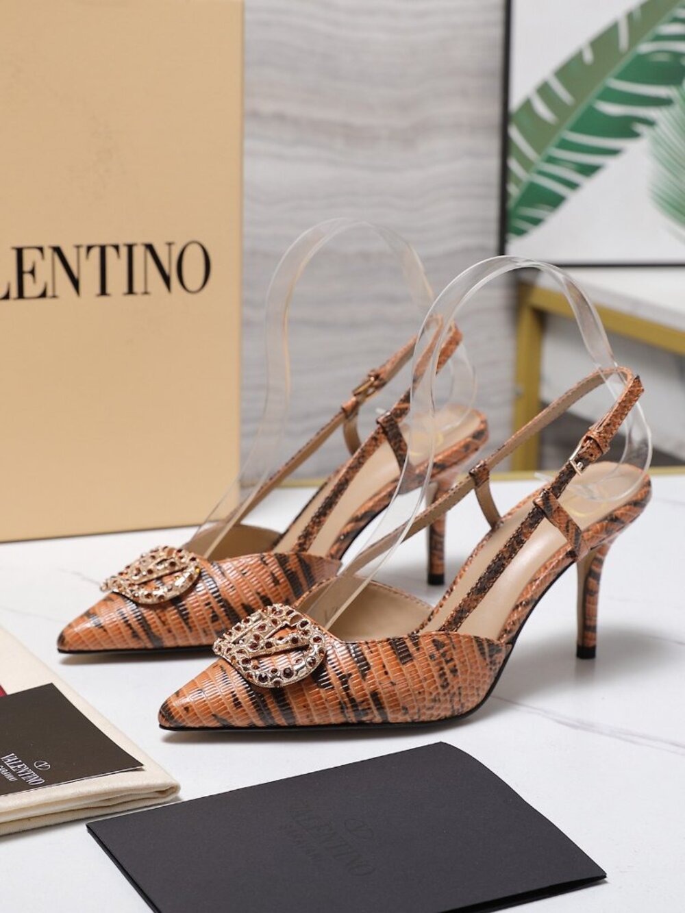 Classic Valentino shoes: A Stylish and Versatile Choice for Elegance
